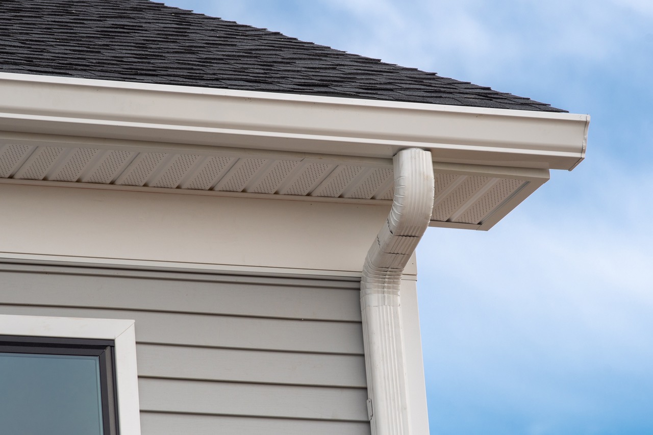 Peak Roofing & Exteriors - Siding and Gutters